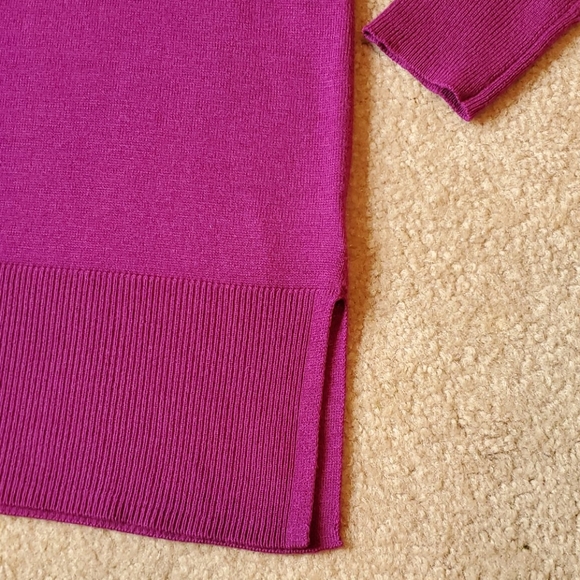 Apt. 9 magenta sweater size Small - Picture 5 of 7